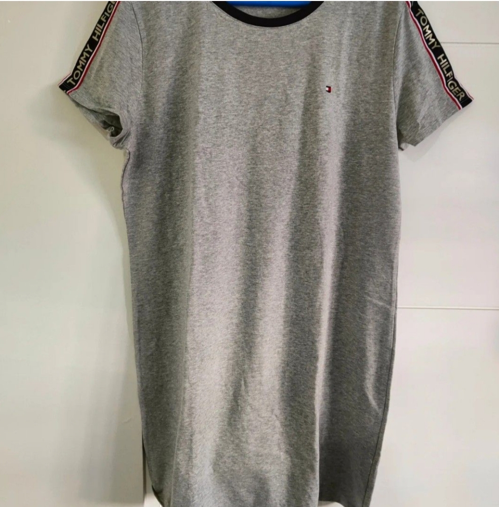 Tommy Hilfiger Gray T-Shirt Dress - Picture 8 of 12